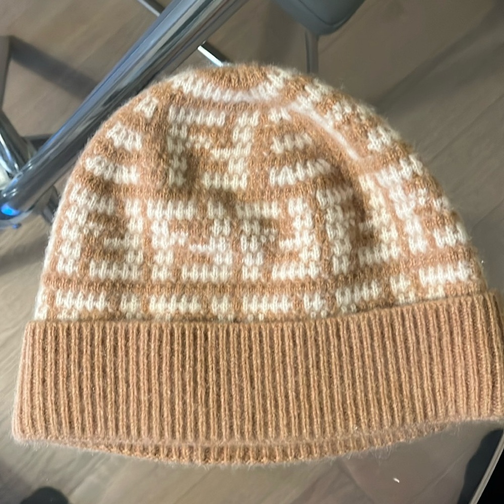 Fendi hat